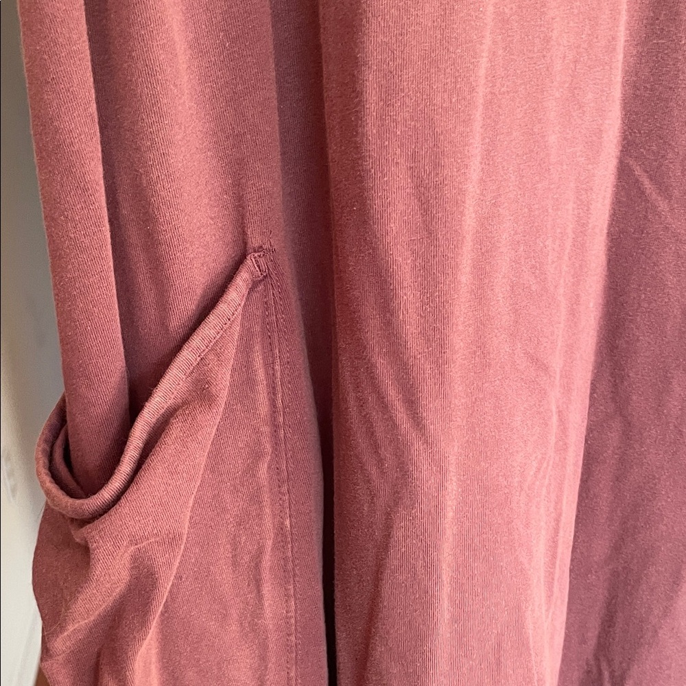 Free Movement Sleeveless Jumpsuit - Picture 4 of 5